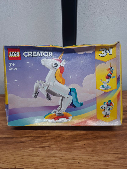 LEGO Creator 3-in-1 – Magisches Einhorn (31140)