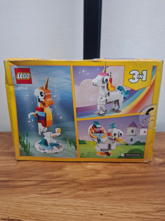 LEGO Creator 3-in-1 – Magisches Einhorn (31140)