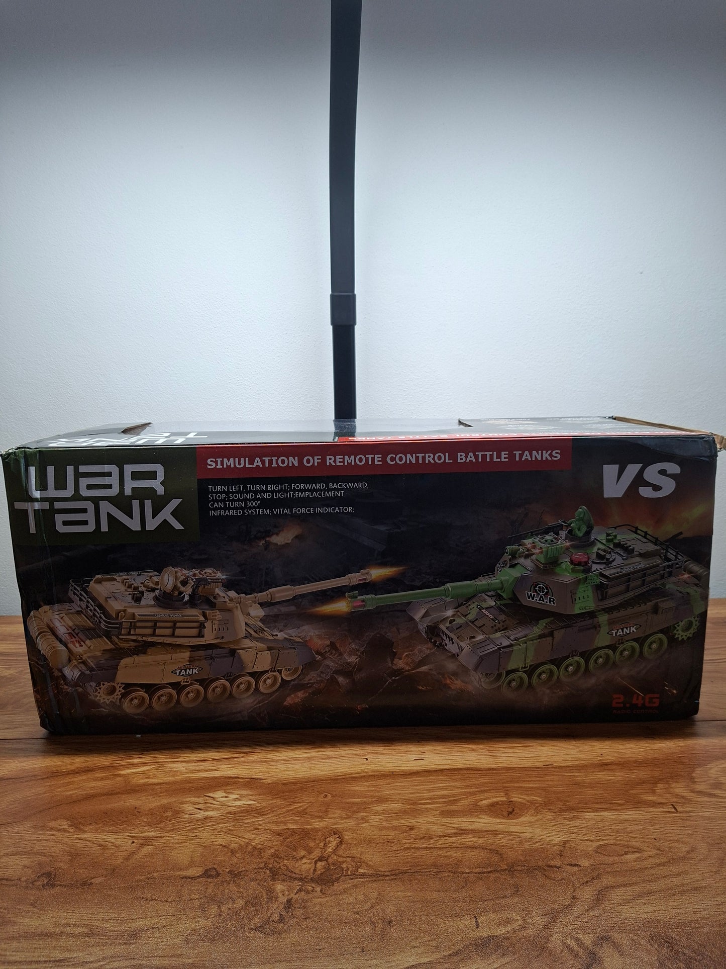 Ferngesteuerter Kampfpanzer – geprüfte Retoure